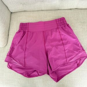 Lululemon HOTTY HOT HR 4” pink Athletic Shorts